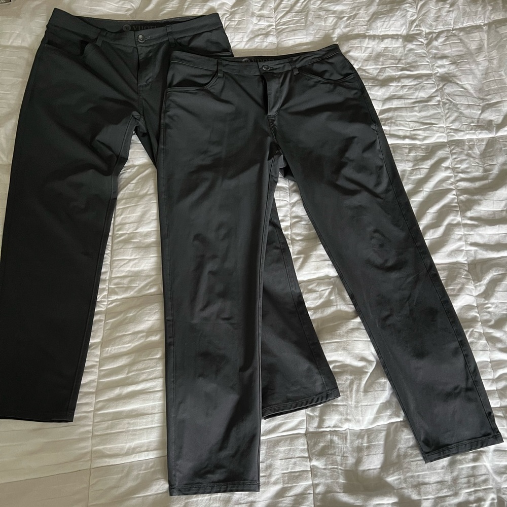 Vuori Meta Pants 32x30 Charcoal. 1 pair left for sale